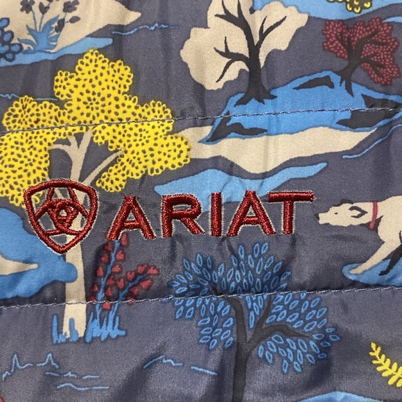 Ariat unisex Youth Emma Reversible Vest New with tags Size large kids - Picture 9 of 9